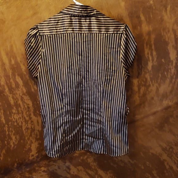 Shirt - Picture 2 of 2